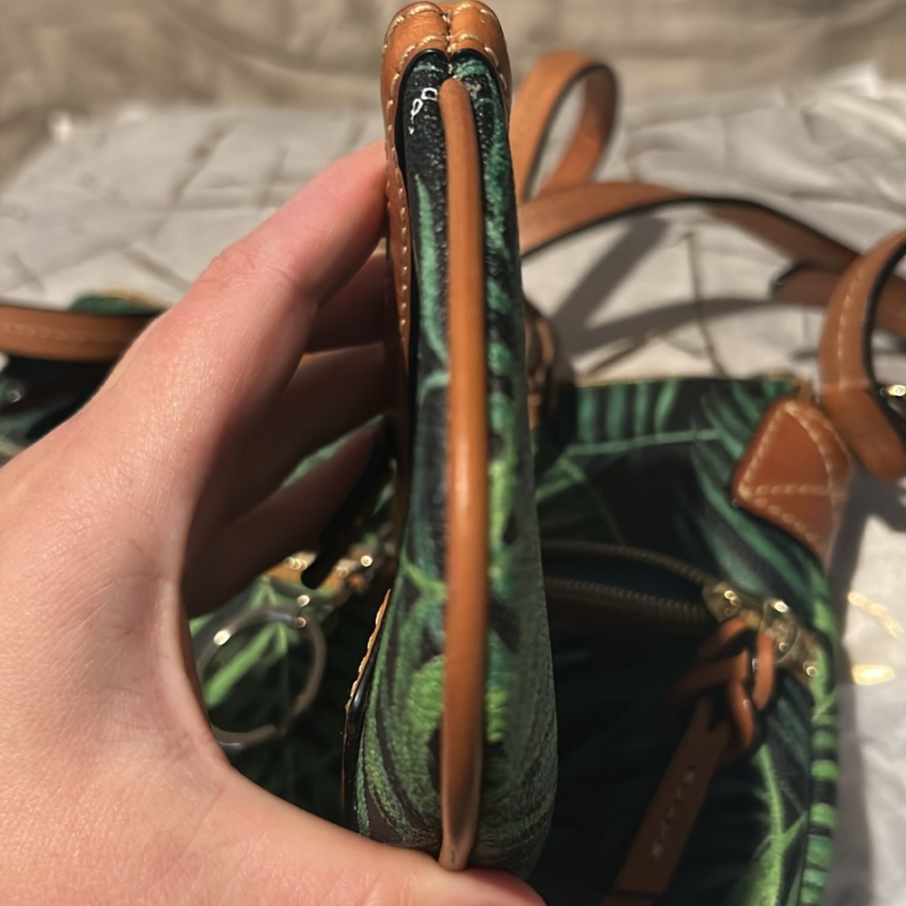 Dooney & Bourke Siesta SET Green Palm Print Crossbody Bag with Tan Trim - Picture 11 of 13